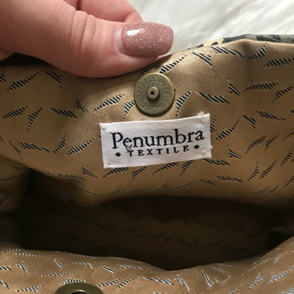 { Penubra Textiles } Custom Jaquered Fabric Clutch - Picture 2 of 4